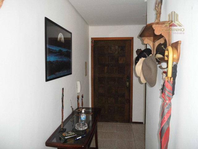 Apartamento à venda com 3 quartos, 108m² - Foto 3