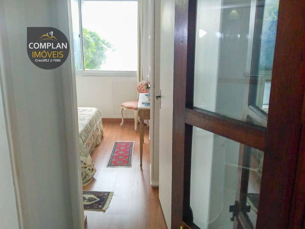 Apartamento à venda com 3 quartos, 106m² - Foto 25