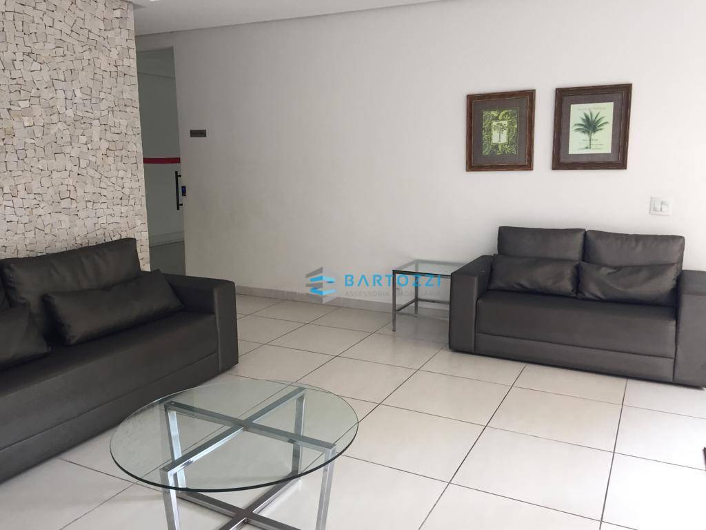 Apartamento à venda com 2 quartos, 66m² - Foto 17