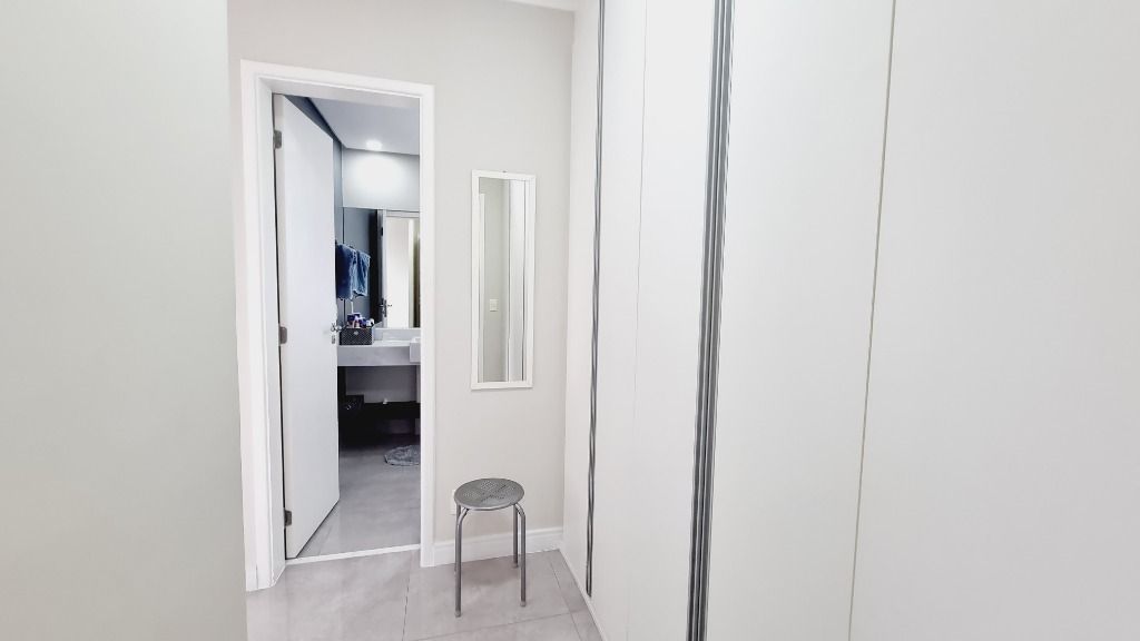 Apartamento à venda com 3 quartos, 134m² - Foto 11