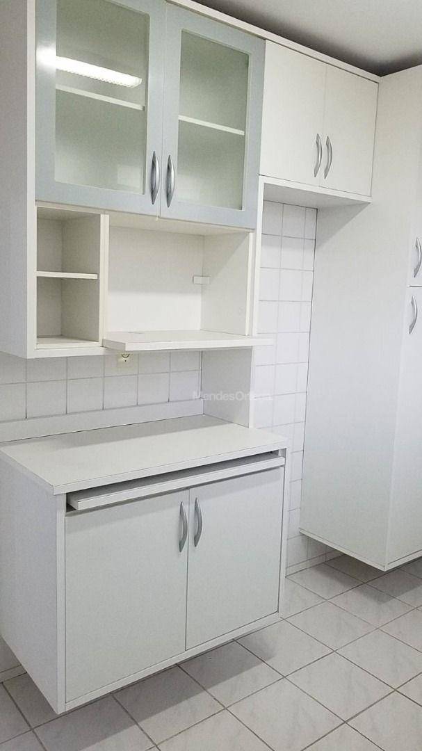 Apartamento à venda com 2 quartos, 65m² - Foto 10