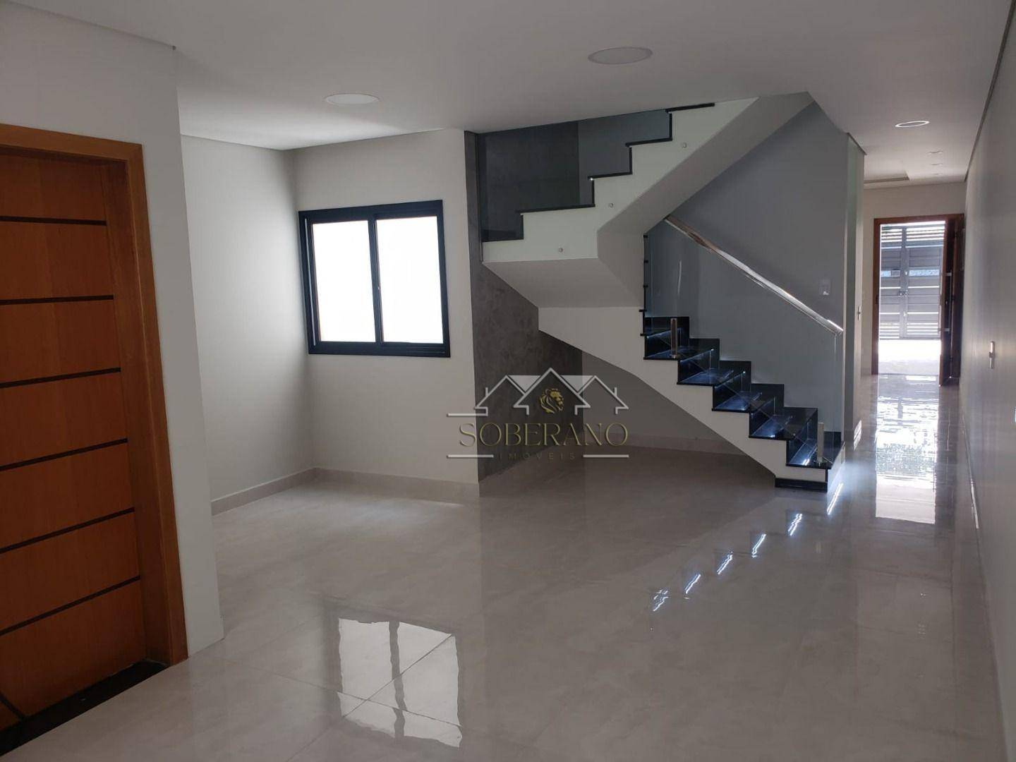 Sobrado à venda com 3 quartos, 166m² - Foto 1