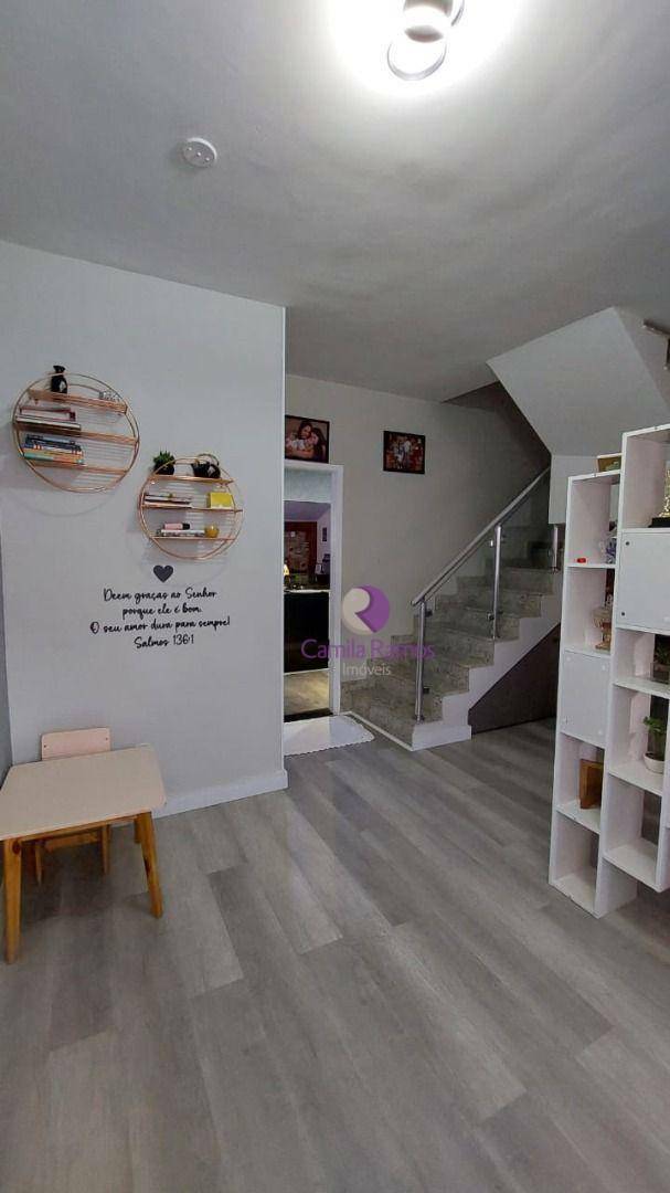 Sobrado à venda com 3 quartos, 80m² - Foto 3