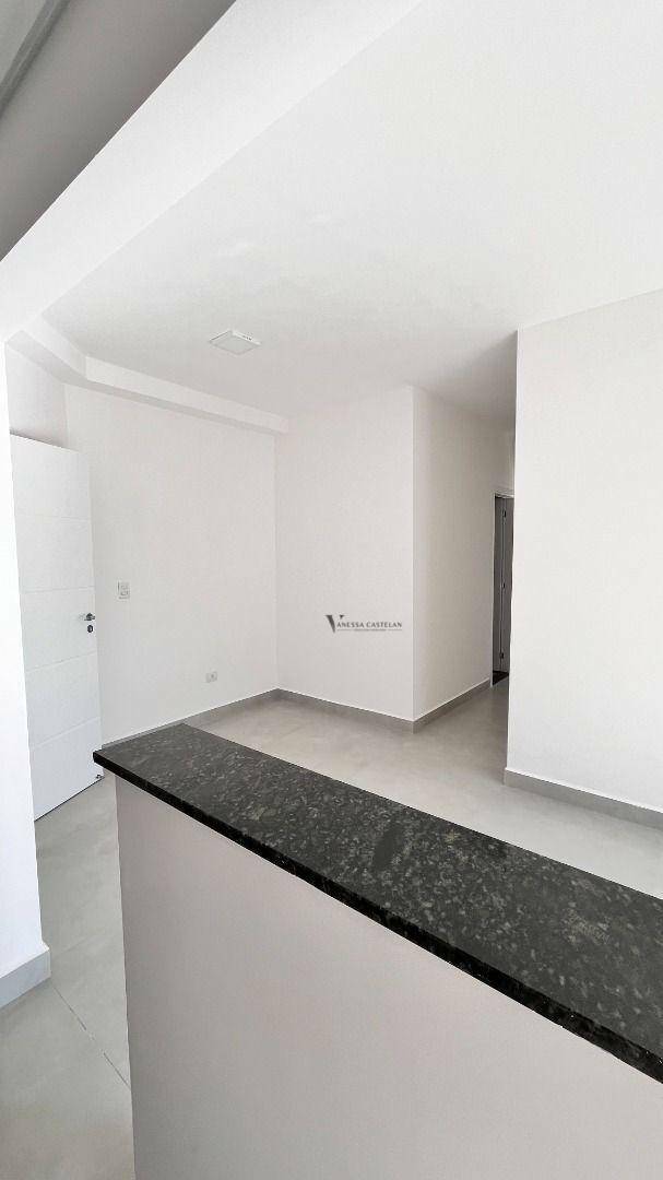 Apartamento à venda com 2 quartos, 66m² - Foto 17