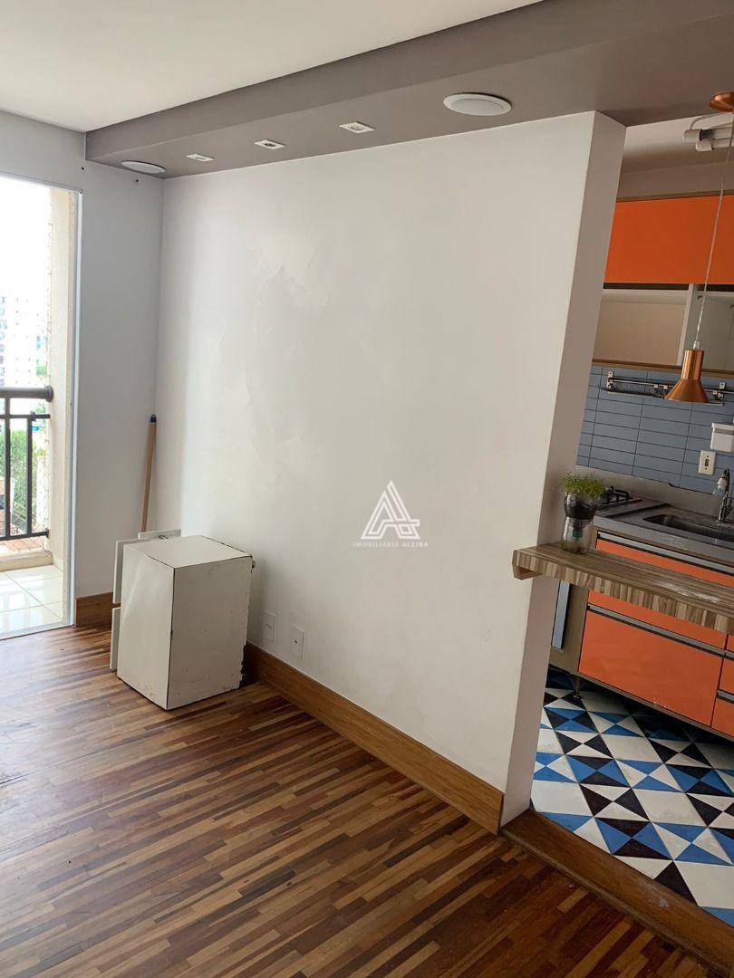 Apartamento à venda com 2 quartos, 50m² - Foto 13