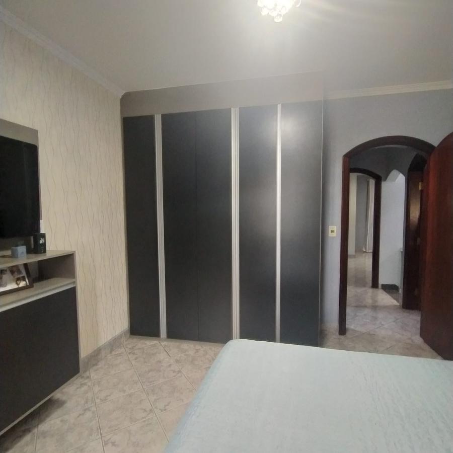 Casa à venda com 3 quartos, 220m² - Foto 19