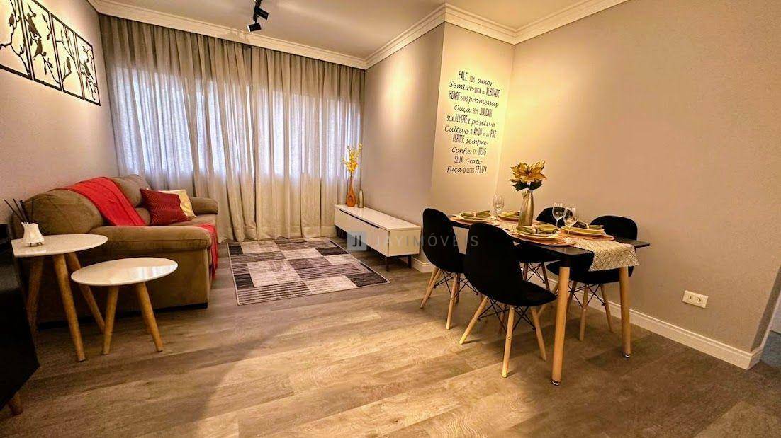 Apartamento à venda com 2 quartos, 76m² - Foto 4