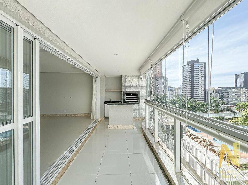 Apartamento à venda com 3 quartos, 122m² - Foto 10