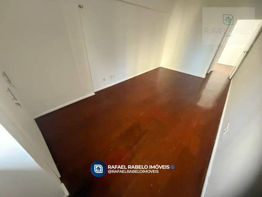 Apartamento à venda com 3 quartos, 179m² - Foto 7
