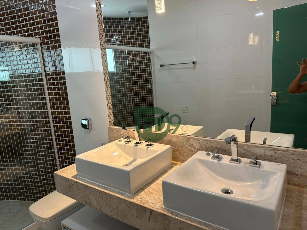 Casa à venda com 3 quartos, 240m² - Foto 26