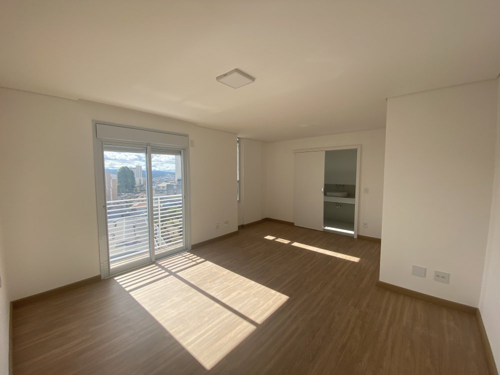 Apartamento à venda com 3 quartos, 154m² - Foto 8