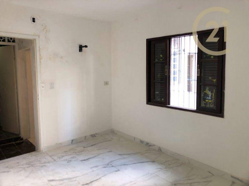 Casa à venda com 6 quartos, 212m² - Foto 22