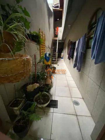 Sobrado à venda com 3 quartos, 380m² - Foto 17