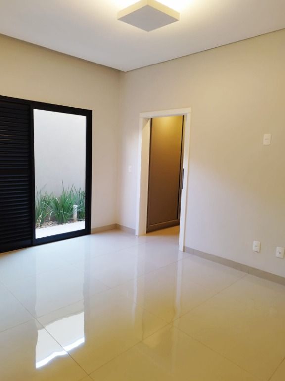 Casa de Condomínio à venda com 3 quartos, 212m² - Foto 14