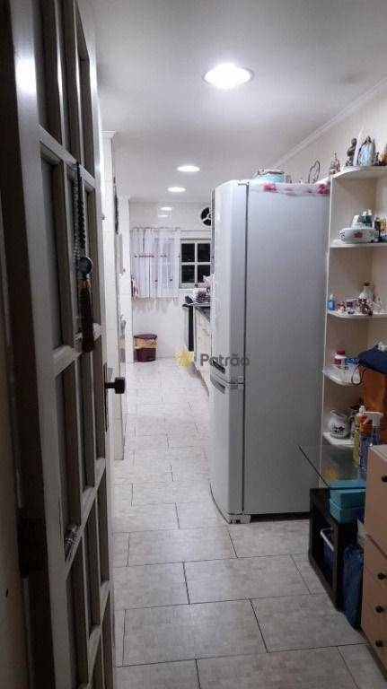 Sobrado à venda com 2 quartos, 136m² - Foto 22