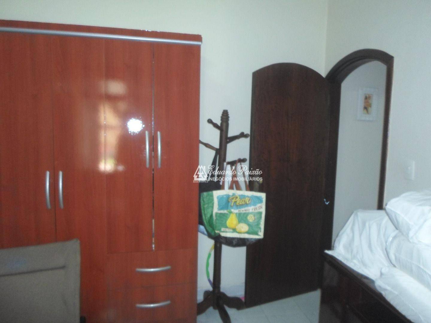 Casa à venda com 2 quartos, 180m² - Foto 18