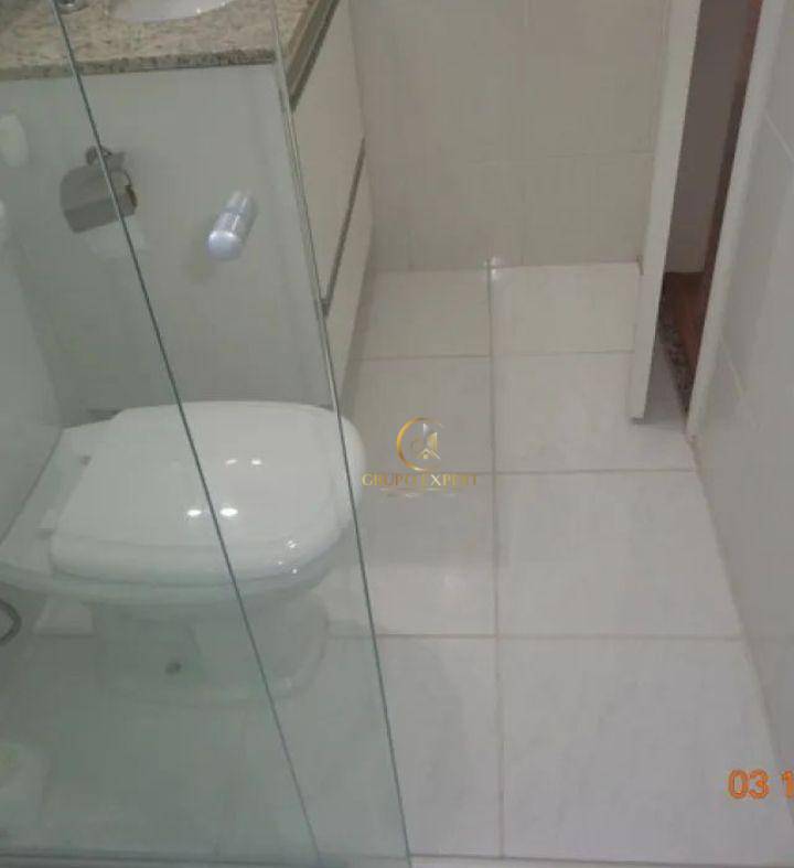 Apartamento para alugar com 2 quartos, 68m² - Foto 7