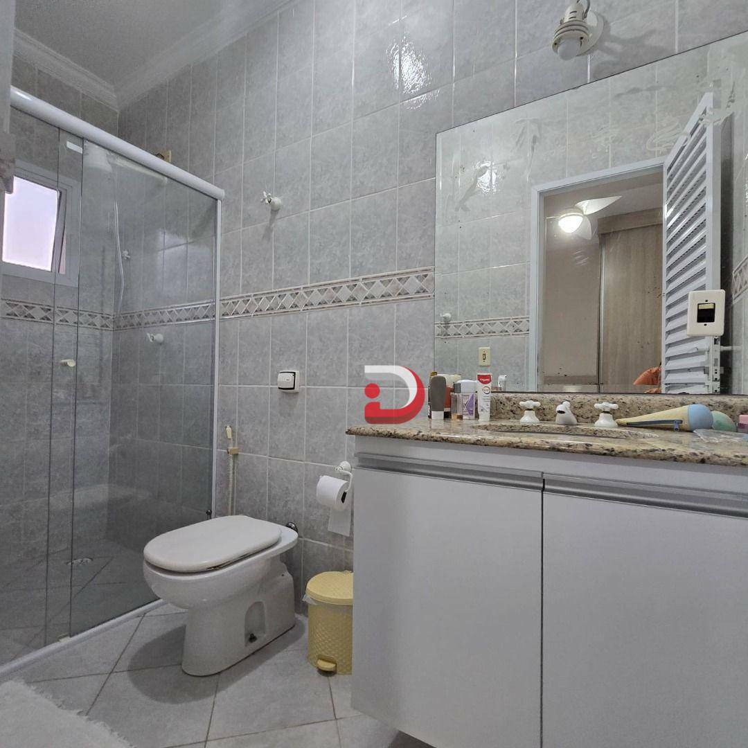 Sobrado à venda com 4 quartos, 214M2 - Foto 21