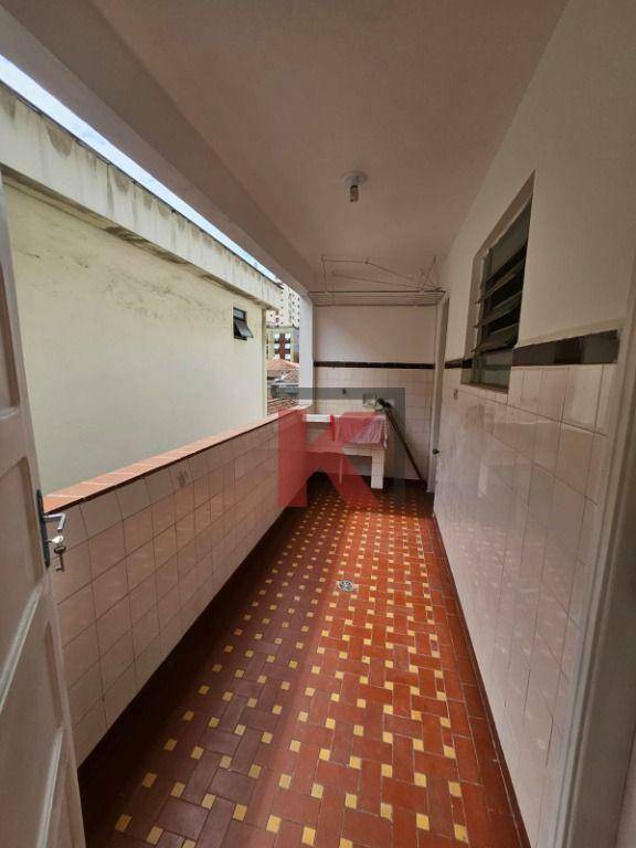 Apartamento à venda com 3 quartos, 145m² - Foto 18