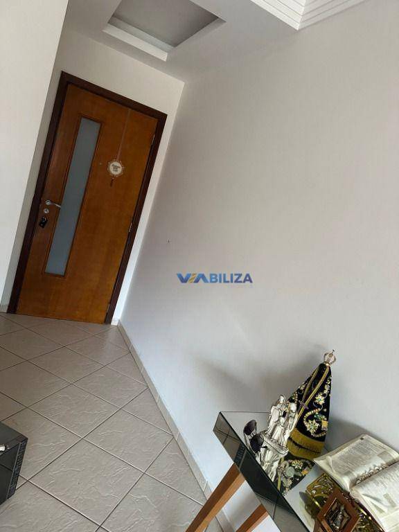 Apartamento à venda com 4 quartos, 150m² - Foto 13