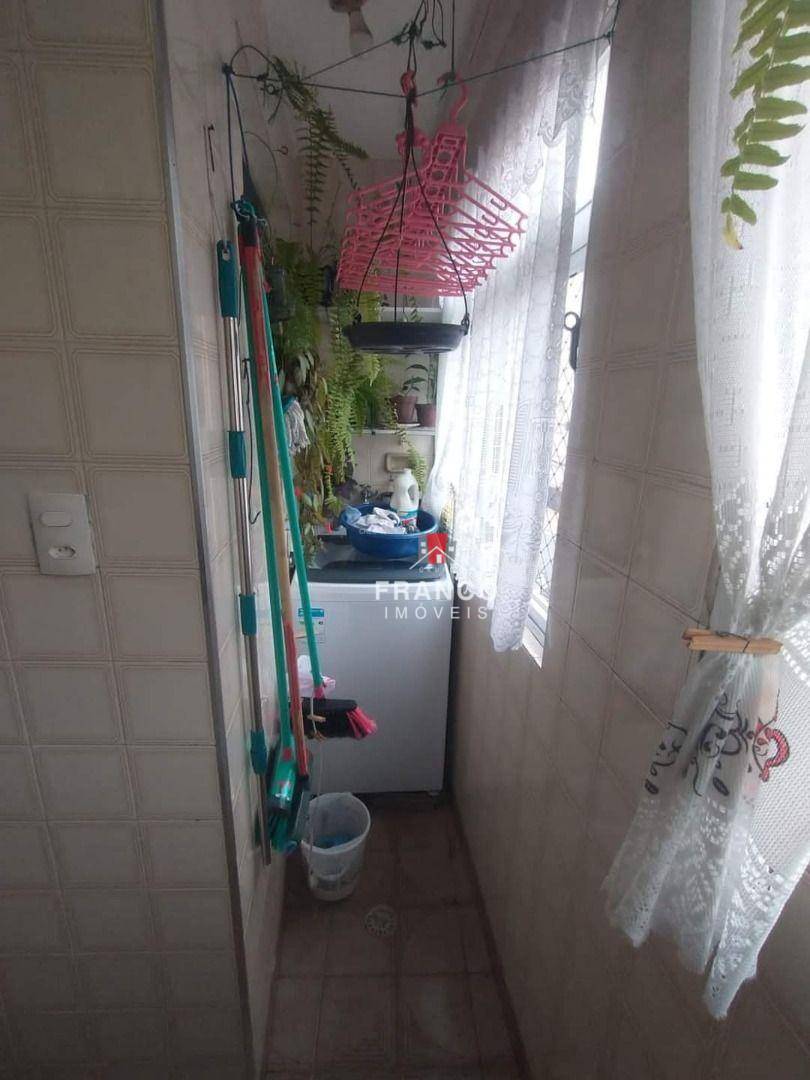 Apartamento à venda com 2 quartos, 60m² - Foto 10