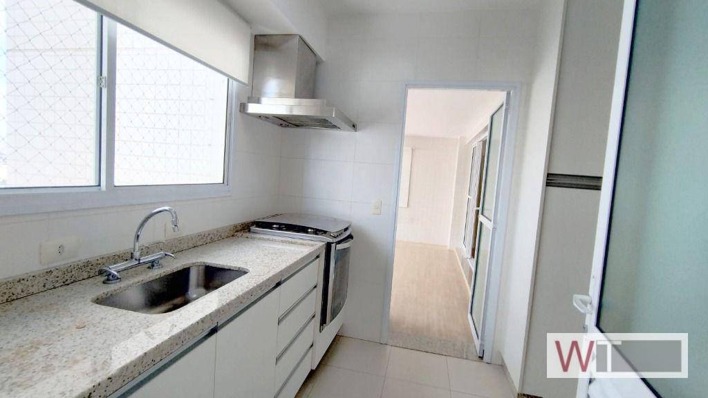 Apartamento à venda com 4 quartos, 134m² - Foto 9