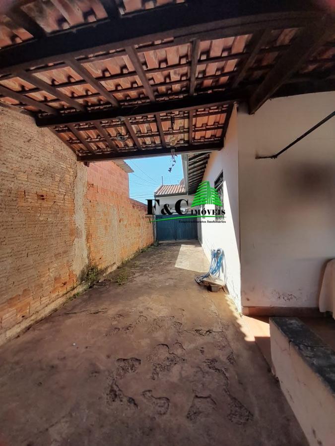 Casa à venda com 3 quartos, 350m² - Foto 6