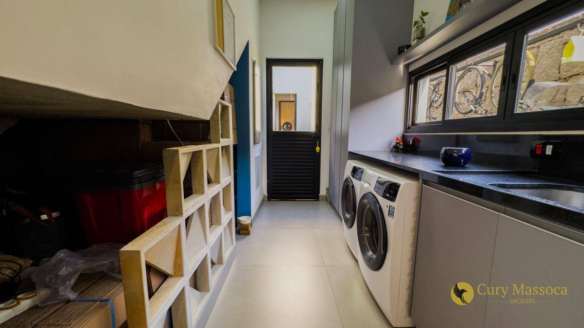 Casa de Condomínio à venda com 4 quartos, 320m² - Foto 43