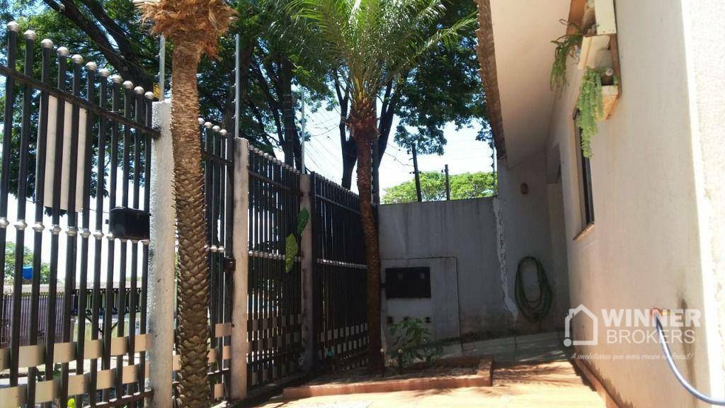 Sobrado à venda com 6 quartos, 309m² - Foto 6