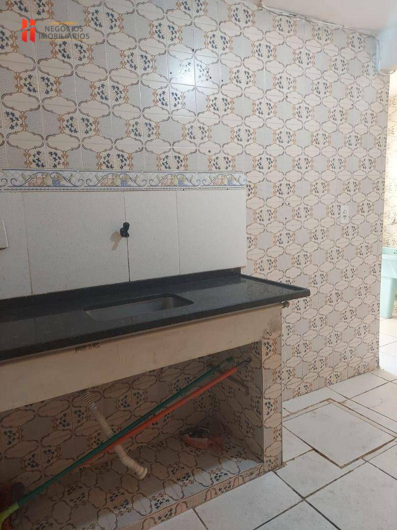 Casa à venda com 4 quartos, 270M2 - Foto 4