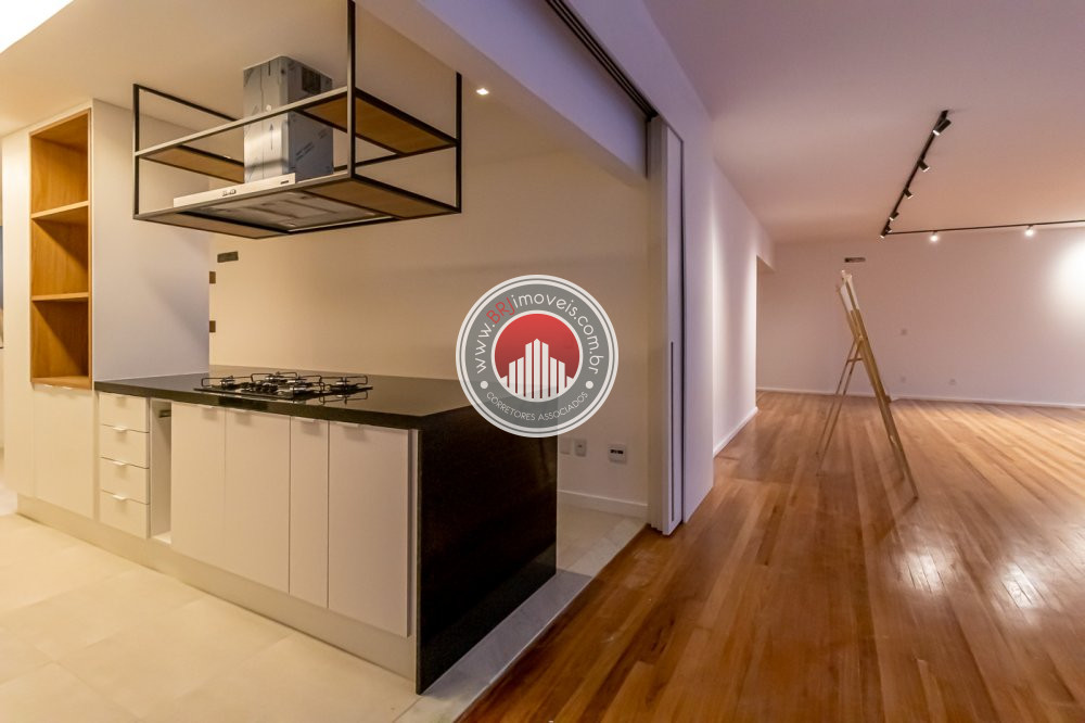 Apartamento à venda com 4 quartos, 330m² - Foto 12