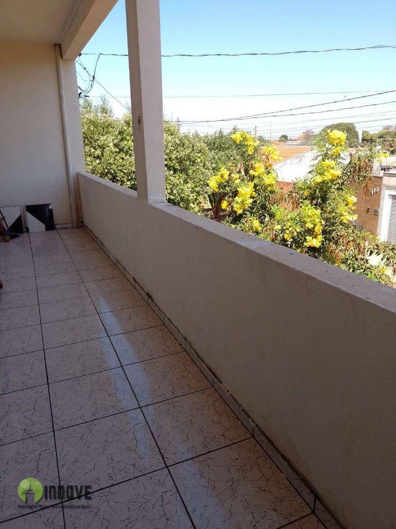 Sobrado, 3 quartos, 195 m² - Foto 1