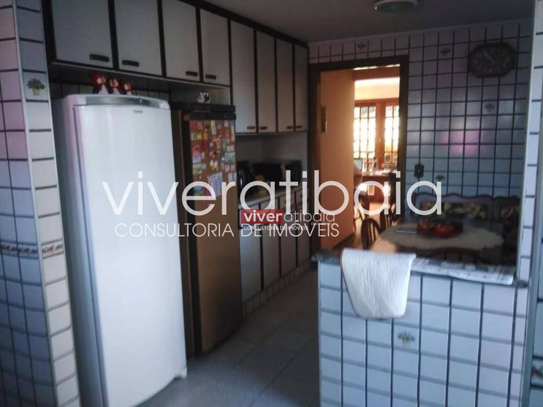 Casa à venda com 4 quartos, 350m² - Foto 7