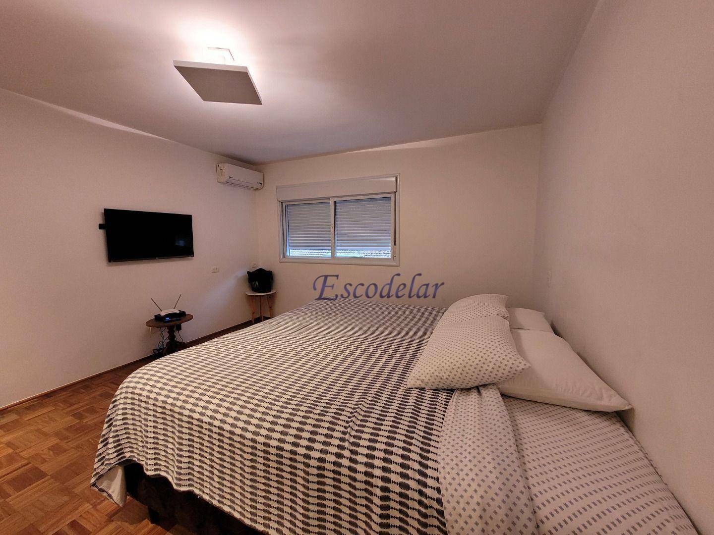 Apartamento à venda com 3 quartos, 200m² - Foto 32