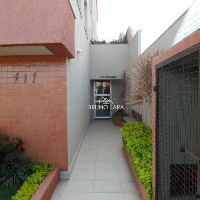 Apartamento à venda com 3 quartos, 81m² - Foto 4