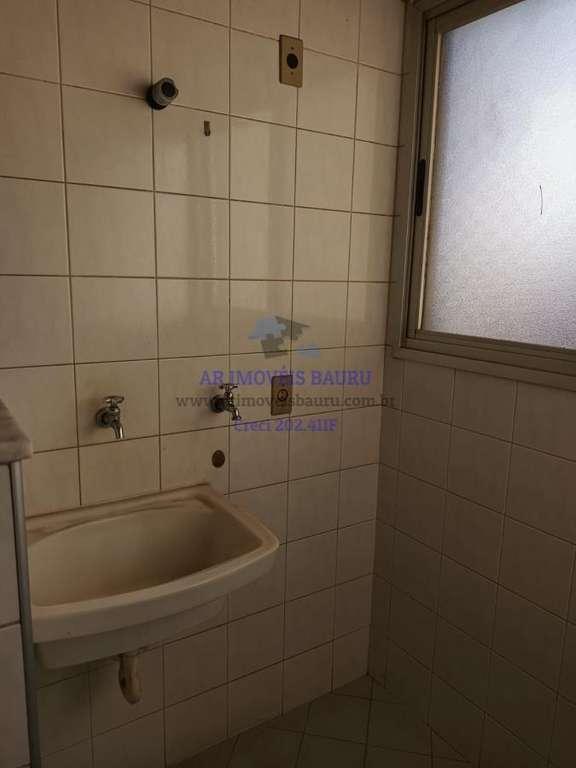 Apartamento à venda com 3 quartos, 68m² - Foto 2