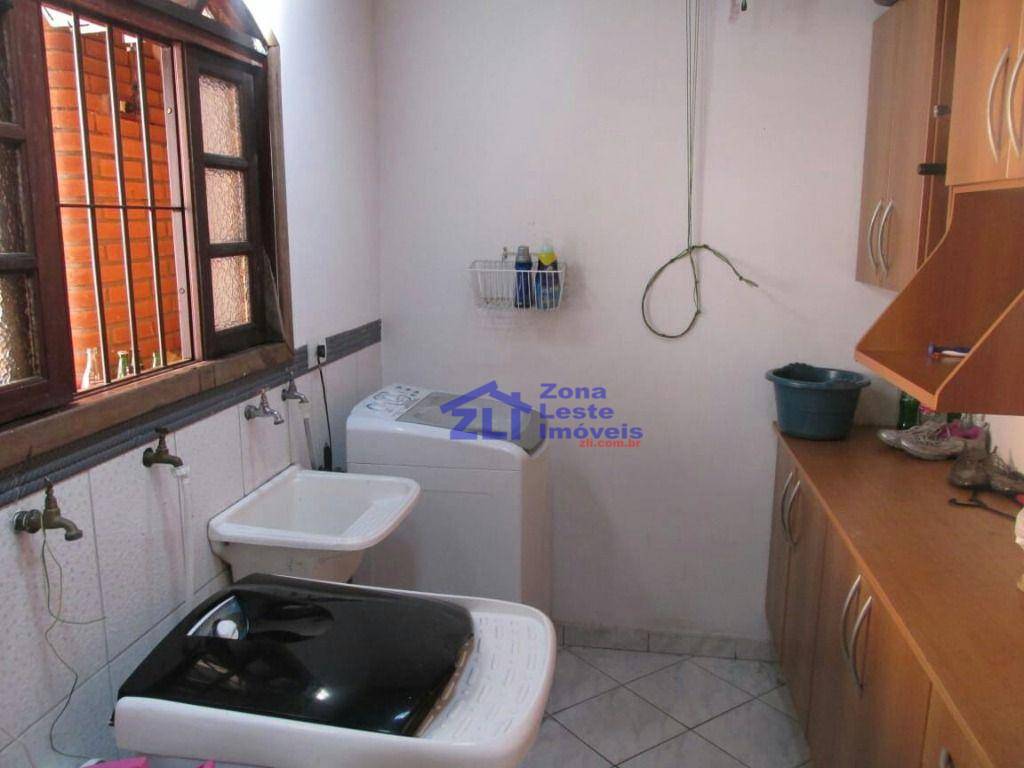 Sobrado à venda com 4 quartos, 280m² - Foto 44