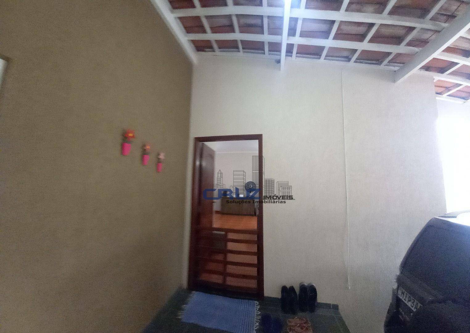 Casa à venda com 3 quartos, 125m² - Foto 4