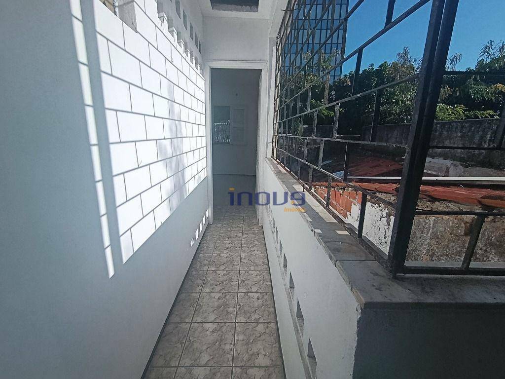 Casa à venda com 4 quartos, 203M2 - Foto 11