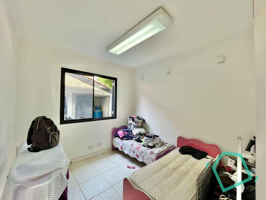 Casa de Condomínio à venda com 4 quartos, 250m² - Foto 38