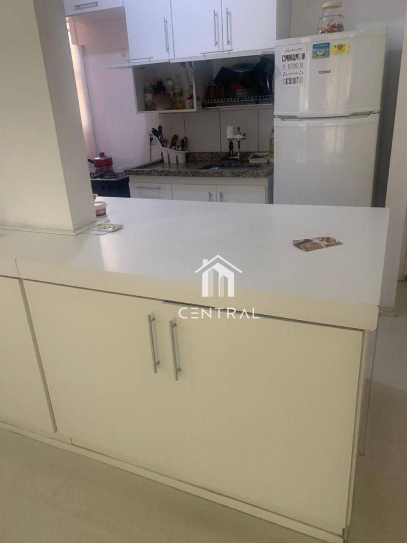 Apartamento à venda com 2 quartos, 60m² - Foto 18