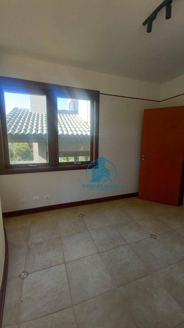 Casa à venda e aluguel com 3 quartos, 290m² - Foto 11