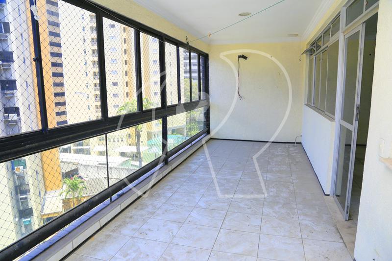 Apartamento à venda com 3 quartos, 130m² - Foto 3