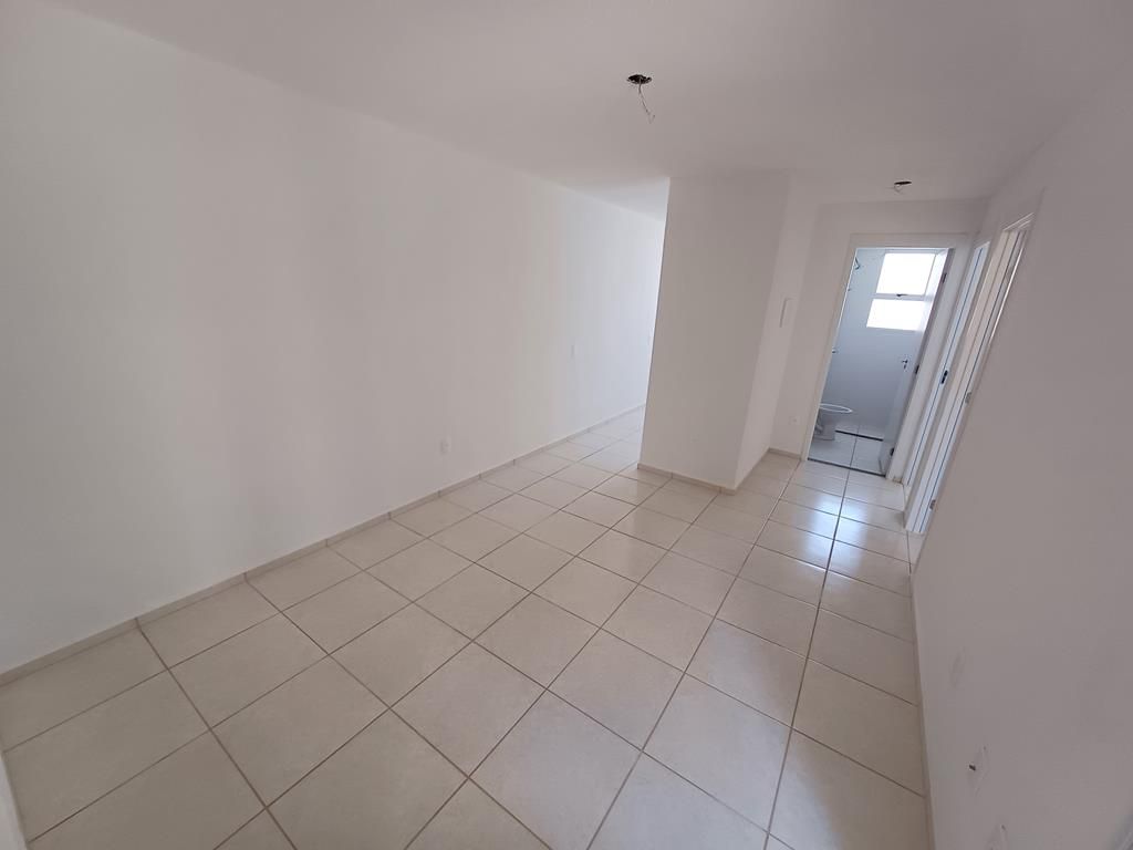 Apartamento para alugar com 2 quartos, 50m² - Foto 17