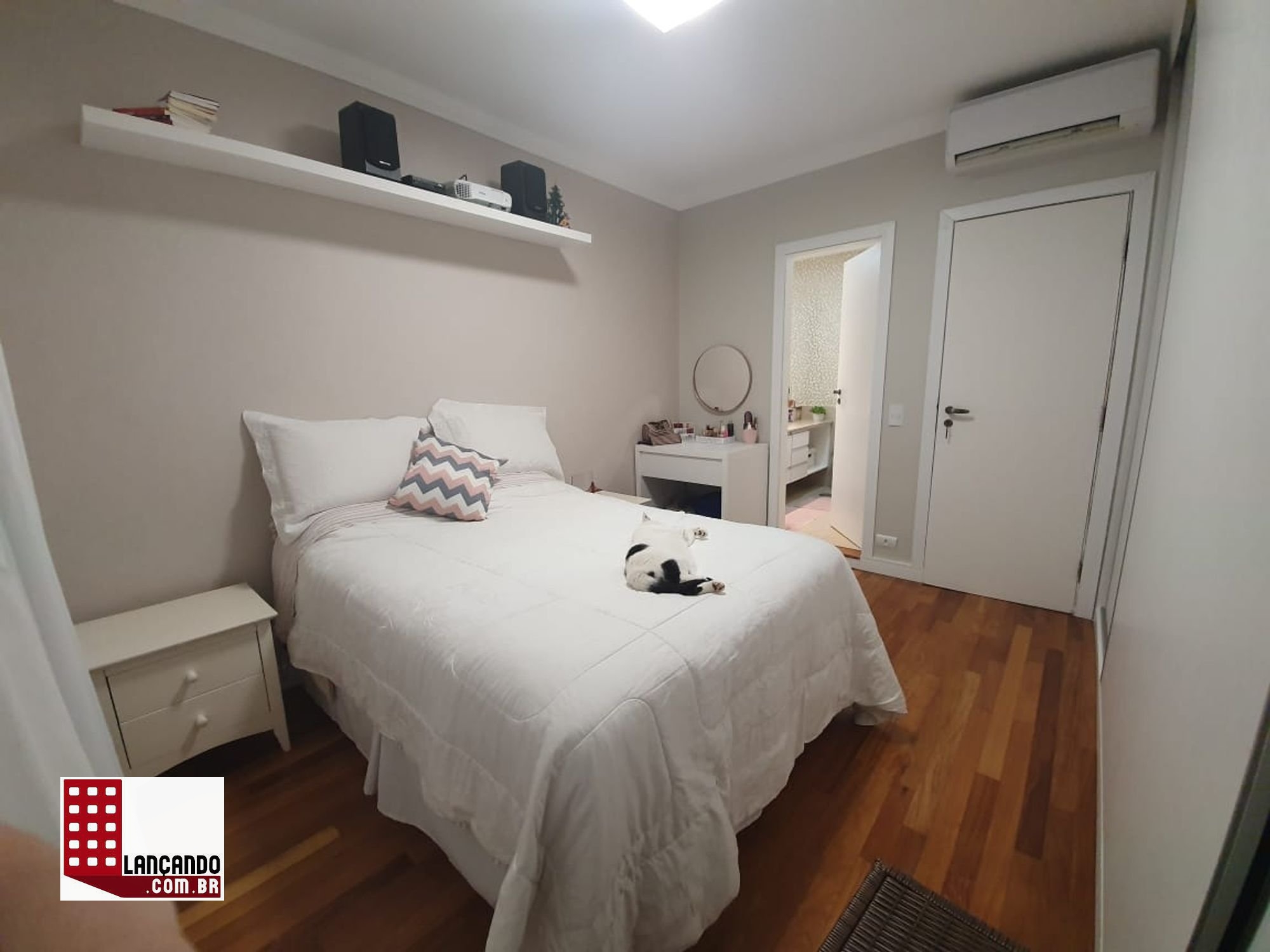 Apartamento à venda com 1 quarto, 120m² - Foto 12