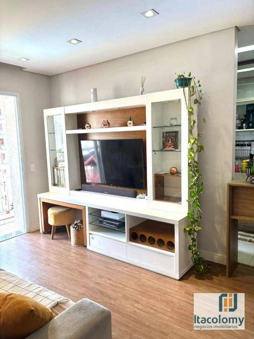 Apartamento à venda com 3 quartos, 70m² - Foto 11