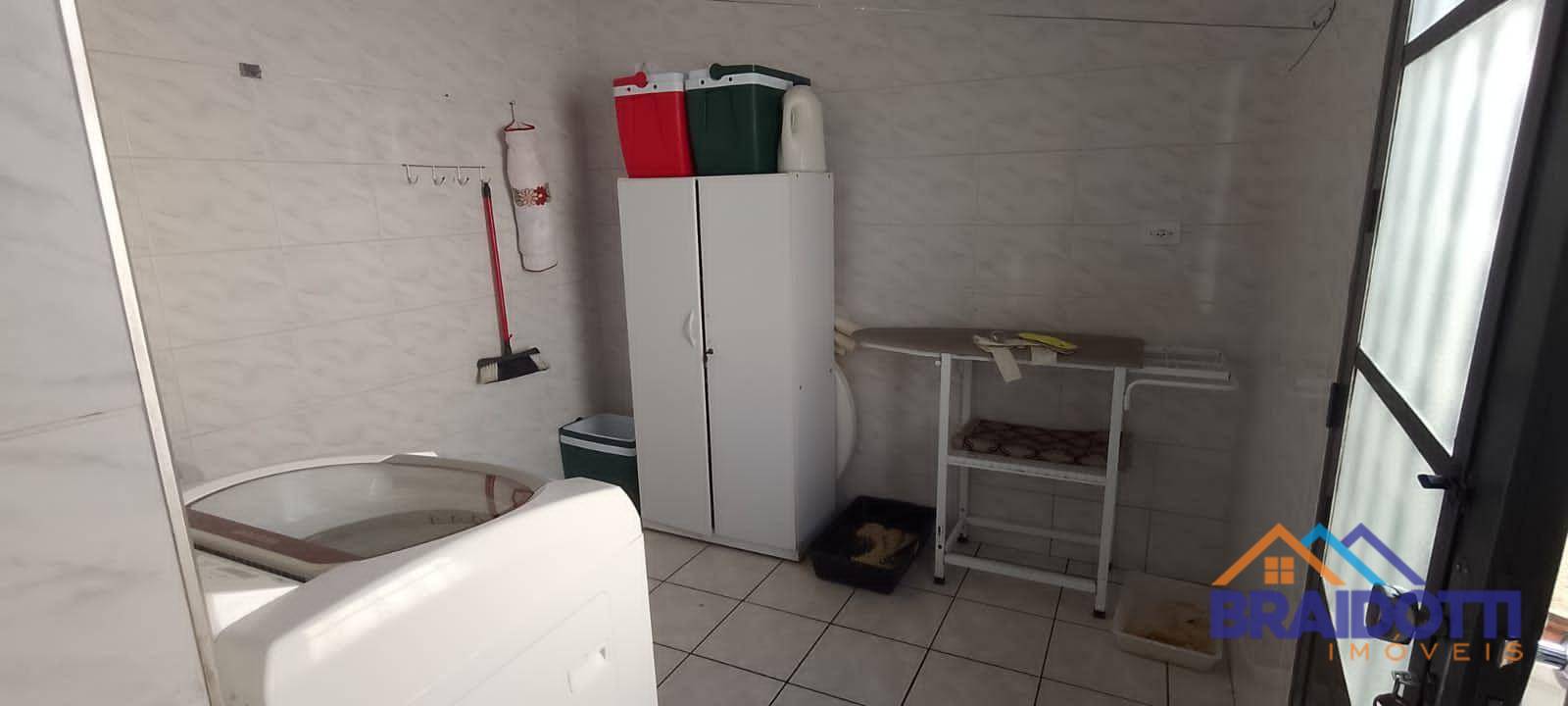 Casa à venda com 3 quartos, 133m² - Foto 8