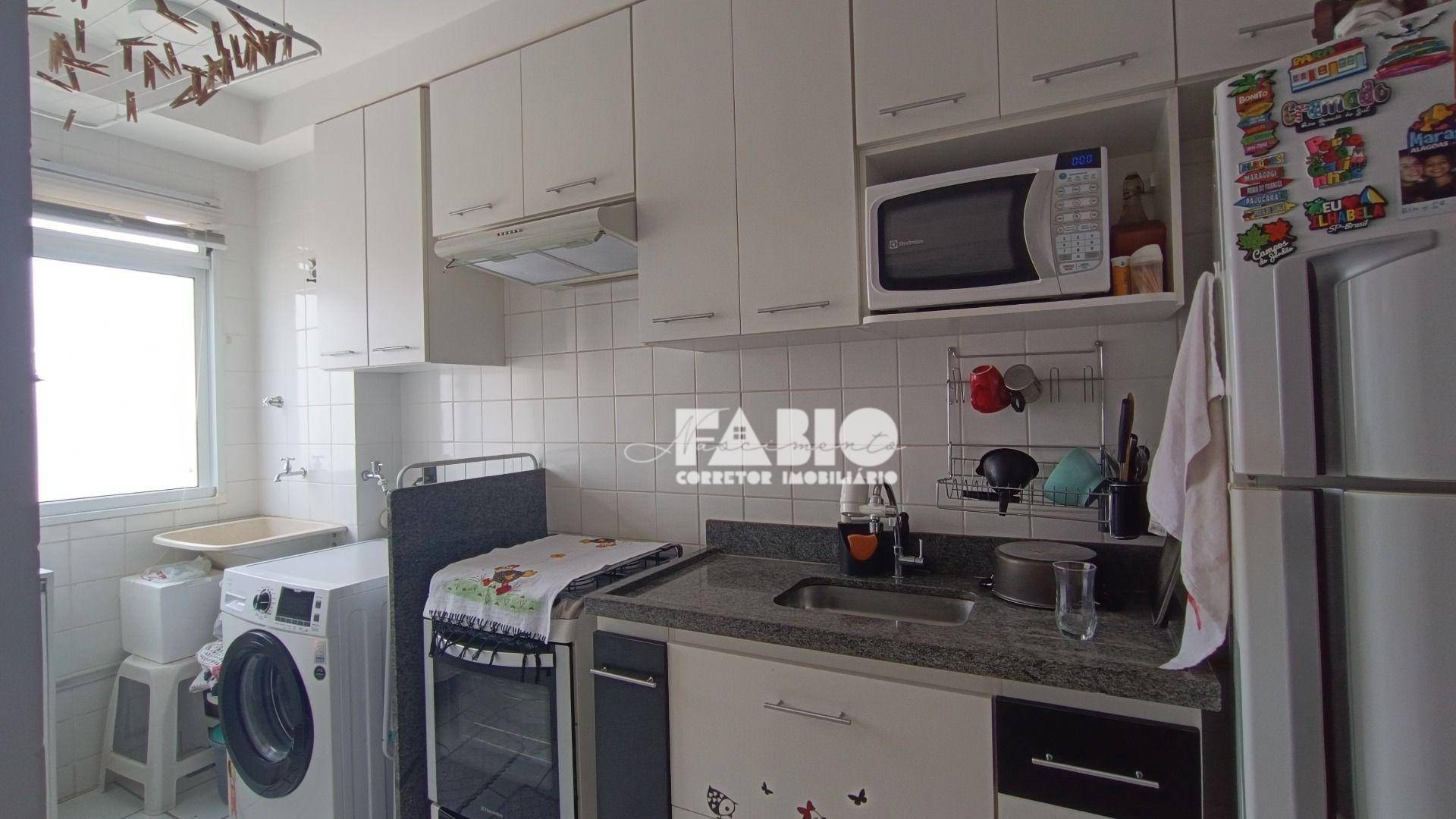 Apartamento à venda com 2 quartos, 51m² - Foto 11