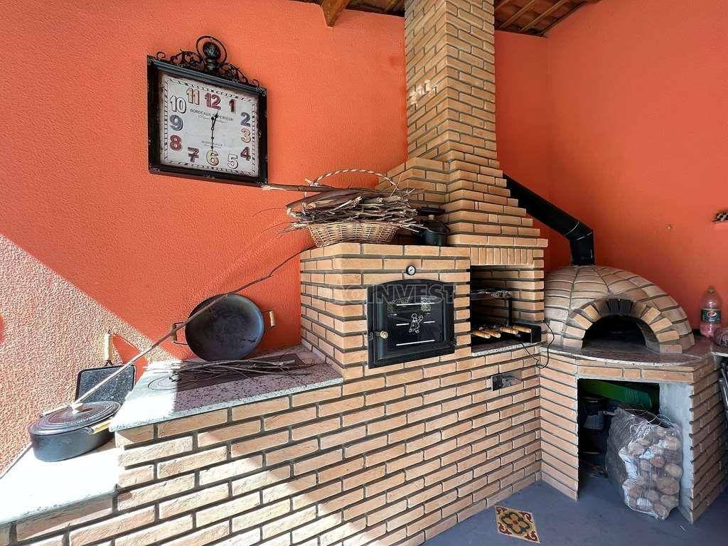 Casa de Condomínio à venda com 4 quartos, 350m² - Foto 40