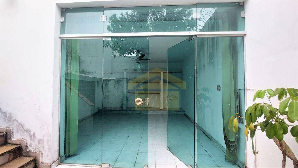 Sobrado à venda e aluguel com 3 quartos, 180m² - Foto 22